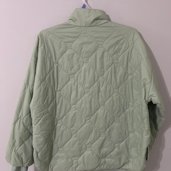 Jacket - Picture 3 of 3